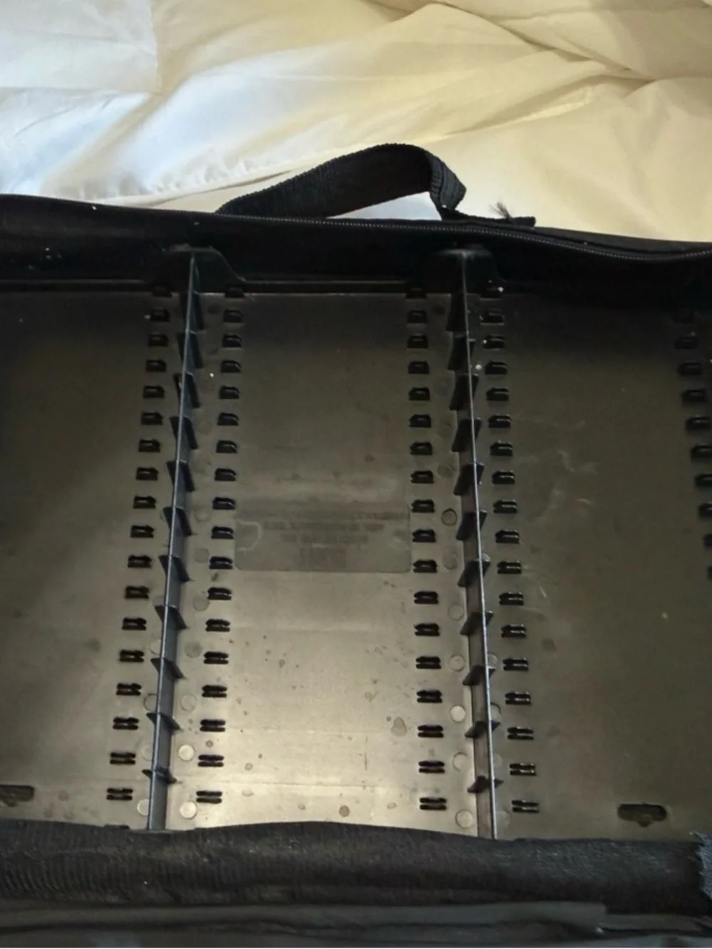 Case It Softshell Cassette Holder Fits 36 Cassette Tapes W/strap Good Condition